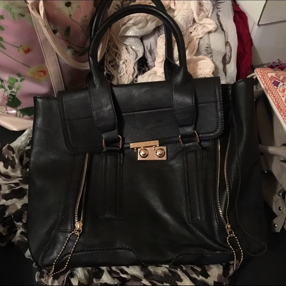 Black tote look-a-like 3.1 Philip Lim