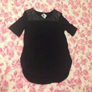 *FINAL MARKDOWN* Black t-shirt quilt detail