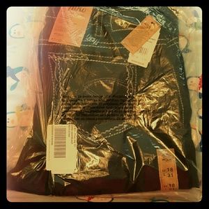 Aiko Mid Super Skinny Size 18, 31 in inseam