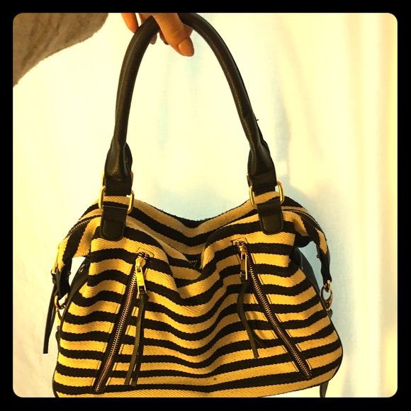 H&M black and white cross body