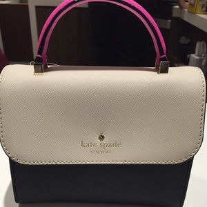Kate spade cedar street mini Nora