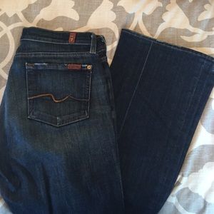 🌟7 for all Mankind Jeans! Size 29!🌟