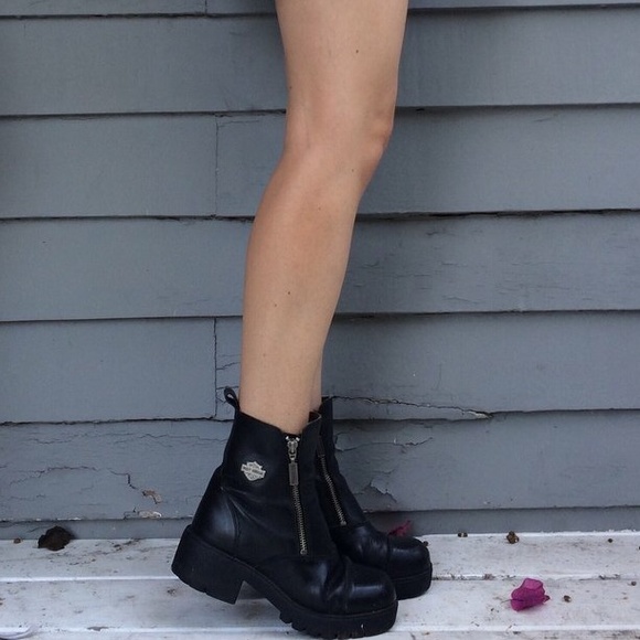 Harley Davidson black boots size 6!