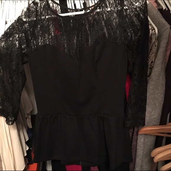 New with tags! Lace peplum top