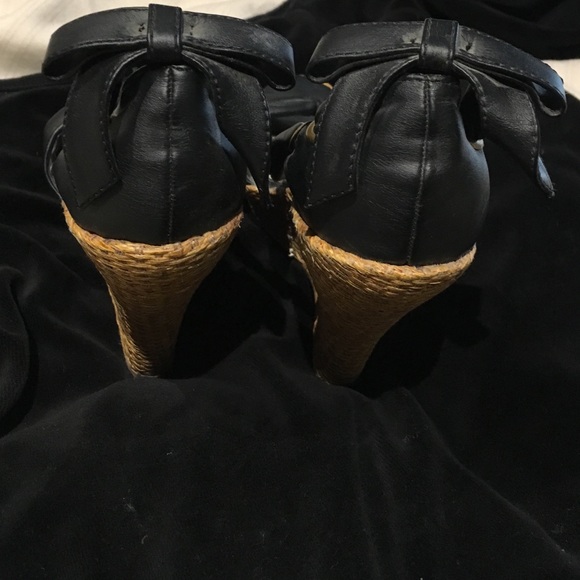 Qupid wedges with bows - Picture 2 of 3