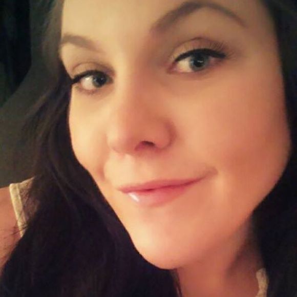 Meet your Posher, Kayla - Picture 1 of 1