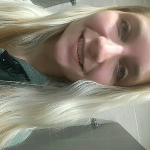 Meet your Posher, Megan