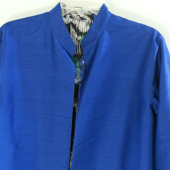 Clothes - Picture 3 of 4