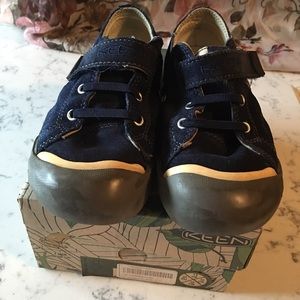 Keen Toddler blue shoes