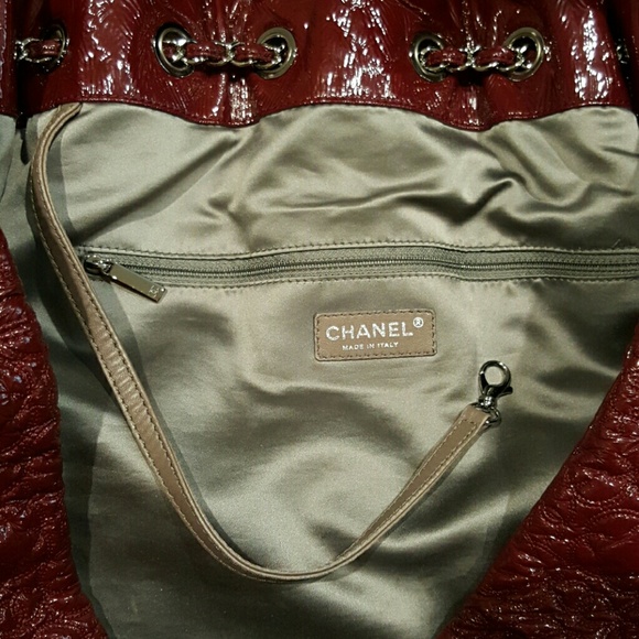 Chanel Vinyl Embroidered Camellia Tote, Bordeaux - Picture 2 of 6