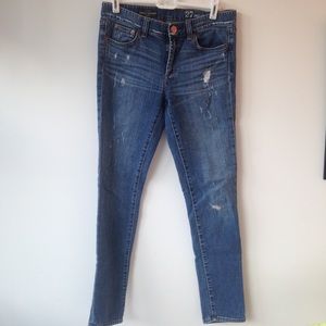 JCrew Distressed Skinny Jeans. Toothpick.