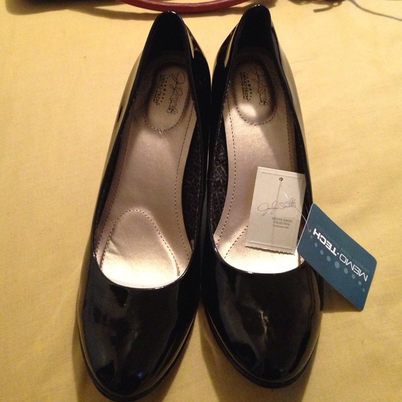 Patent leather heels - Picture 1 of 4