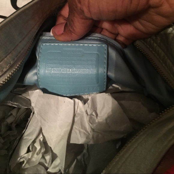 Coach - Picture 4 of 4