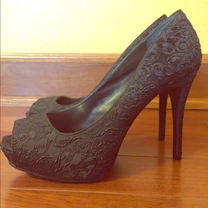 Simple Vera by Vera Wang Peep-Toe Heels