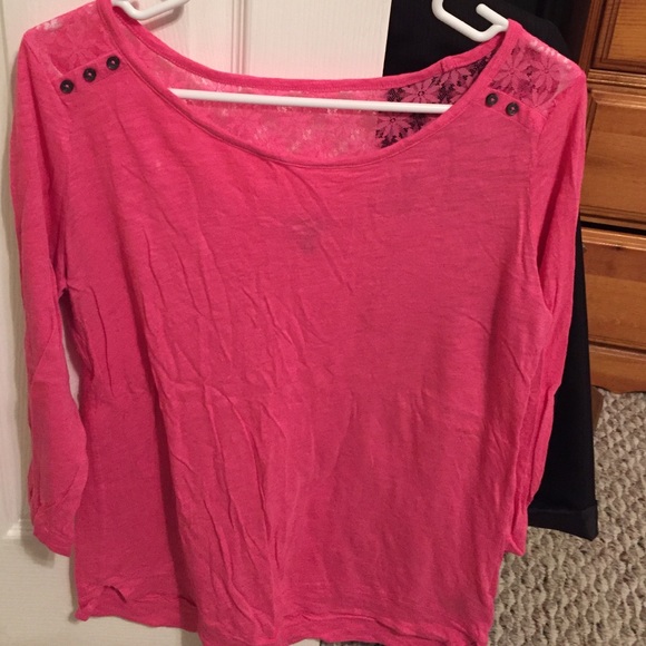 Express 3/4 length shirt
