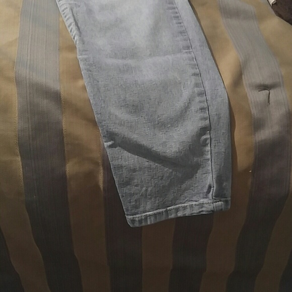 Light faded jeans - Picture 3 of 4