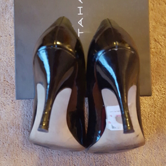 Black pumps - Picture 2 of 2