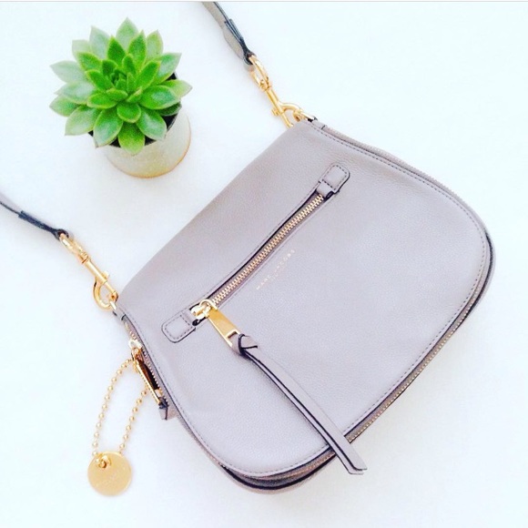 Meet your Posher, Molly - Picture 3 of 4