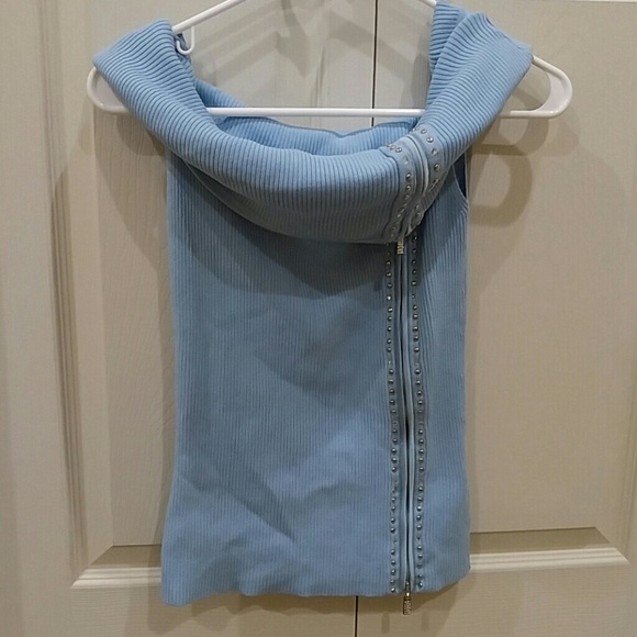 light blue zippered top