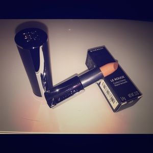 Women's NIB Givenchy 108 Beige Déshabillé lipstick