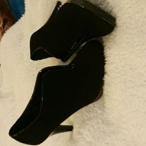 ❗❗ SOLD ❗❗Heels