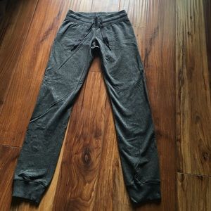 Lululemon Tea Lounge Pants size 4