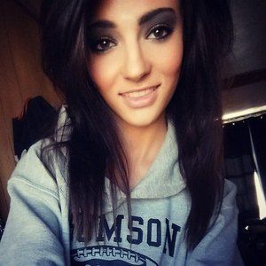 Meet your Posher, Tesa