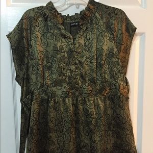 Shimmery green blouse
