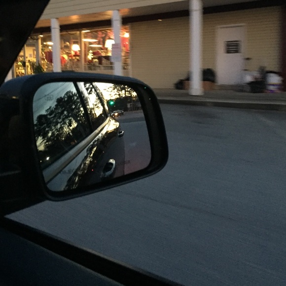 Meet your Posher, Megan