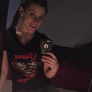 Meet your Posher, Courtney