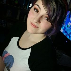 Meet your Posher, Grellie