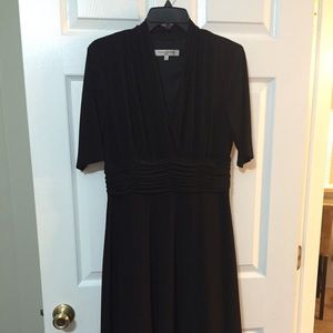 3/4 sleeve beautiful black dress