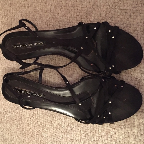 Black Bandolino heels