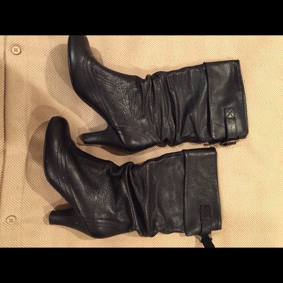 Black Steve Madden legion boots