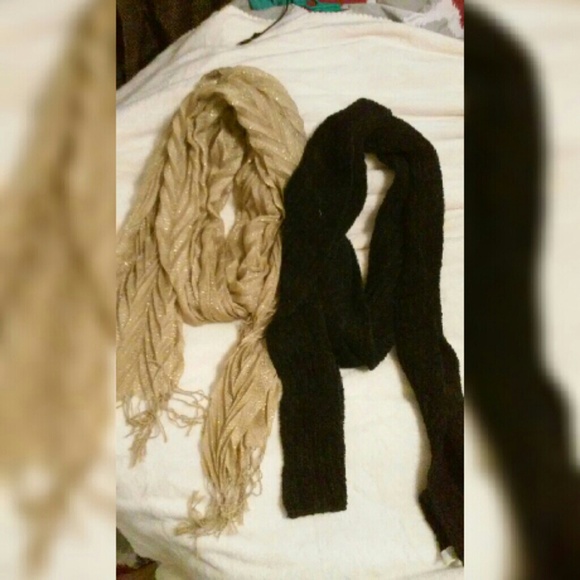 ??bundle of scarfs??