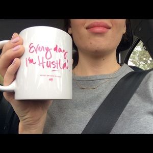 Meet your Posher, Ashley