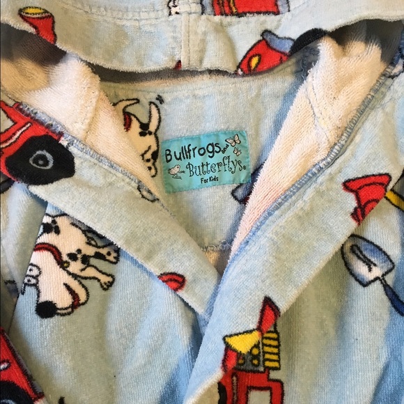 Boys toddler robe with fire trucks