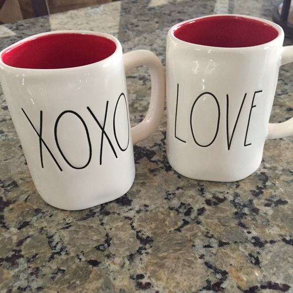 Rae Dunn mugs