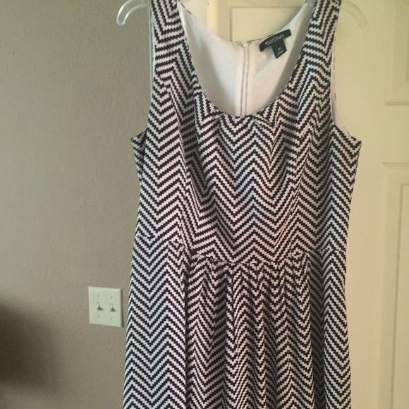 Dress - White House Black Market