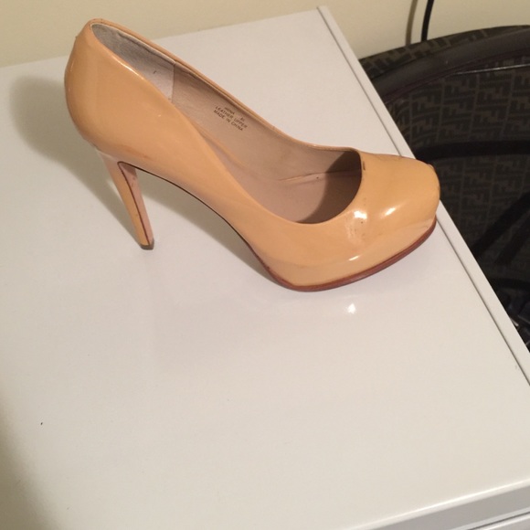 Patent leather tan pumps