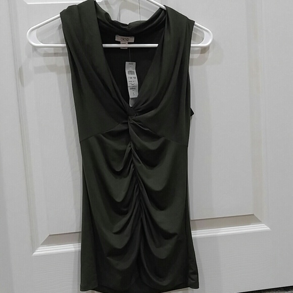 NWT Dark green Cache top