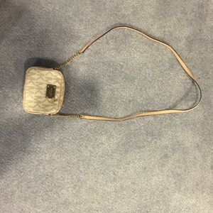 Michael Kors cross body