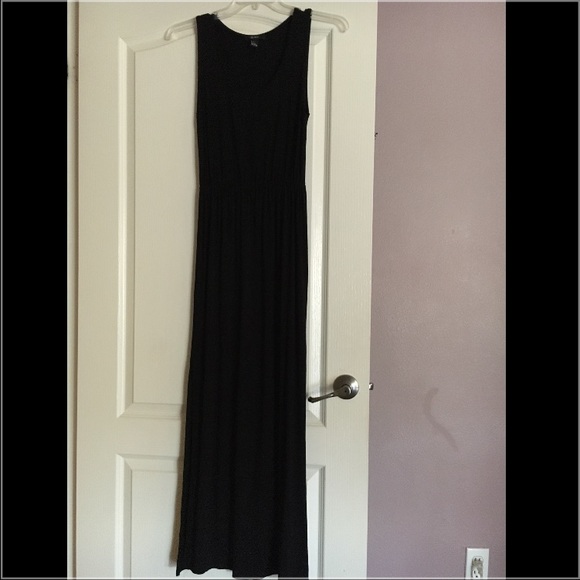 Black Forever 21 Maxi dress