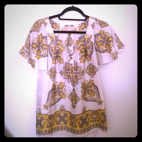 Flash sale!! Michael Kors Silk Top