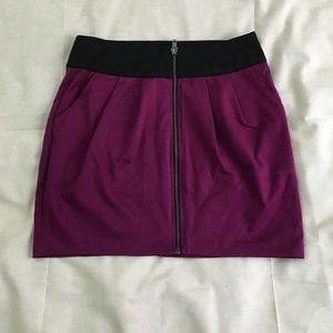 Zip mini skirt