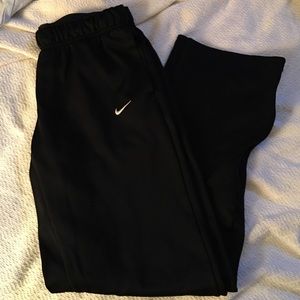 Nike Therma Fit sweat pants