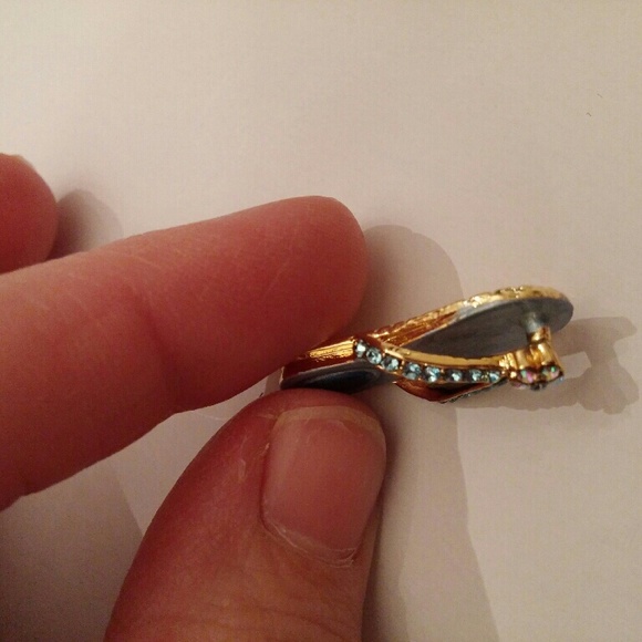 Charm - Picture 2 of 2