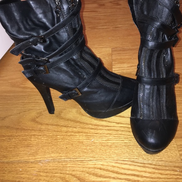 Eye catching heels