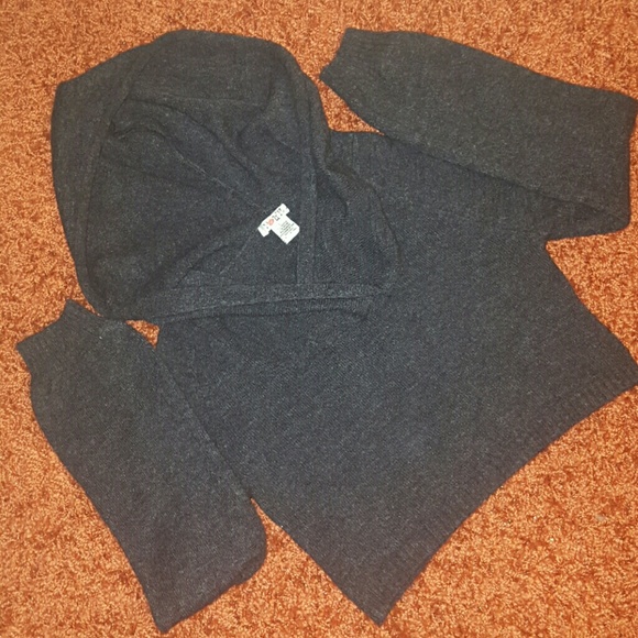 Charcoal Grey Cropped Hooded Sweater