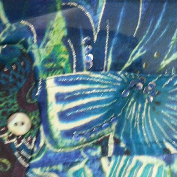 Clothes - Picture 4 of 4